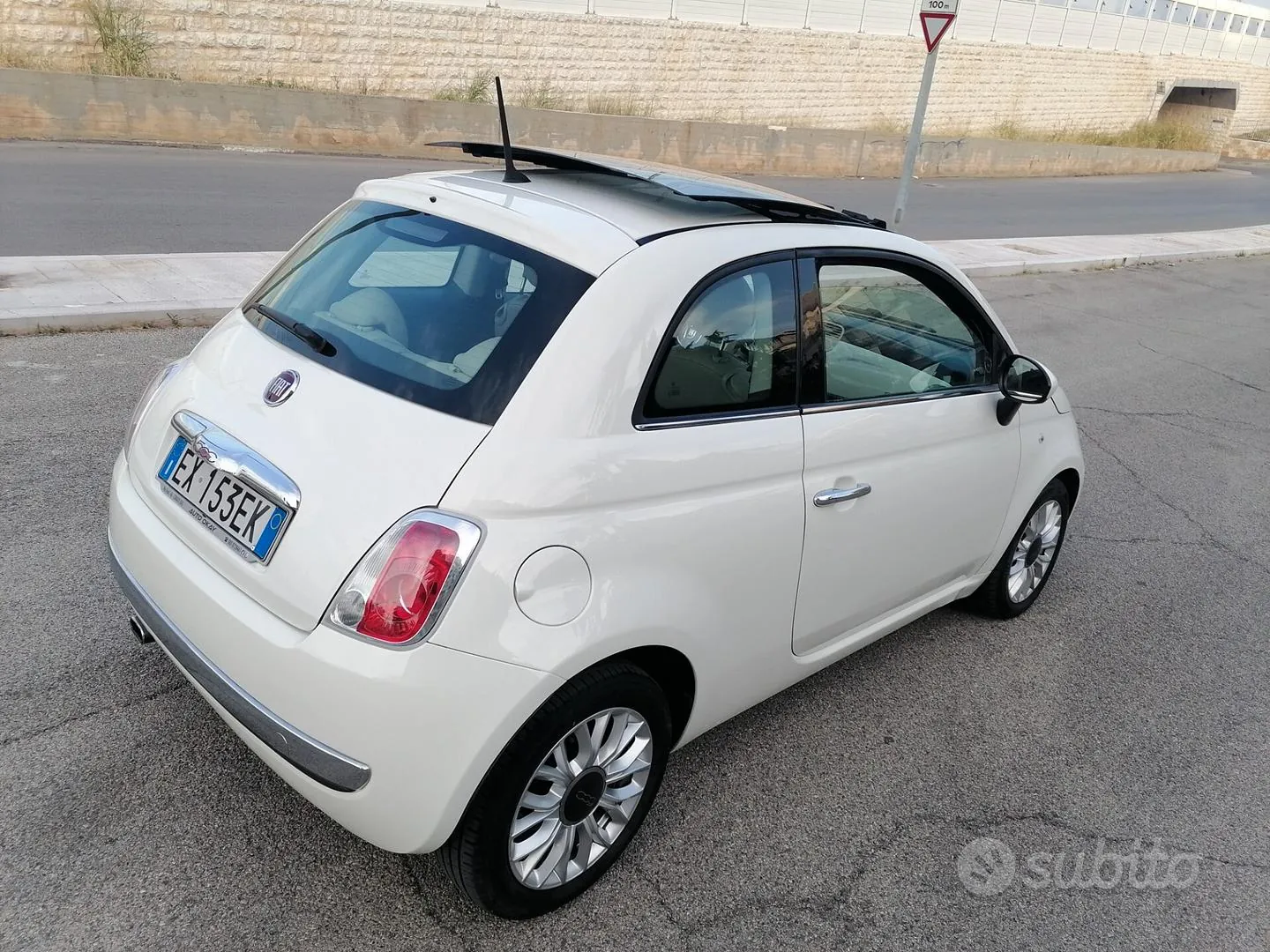 Fiat 500 Lounge 2014 photo 4