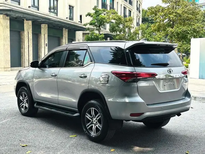 Toyota Fortuner 2018 photo 4