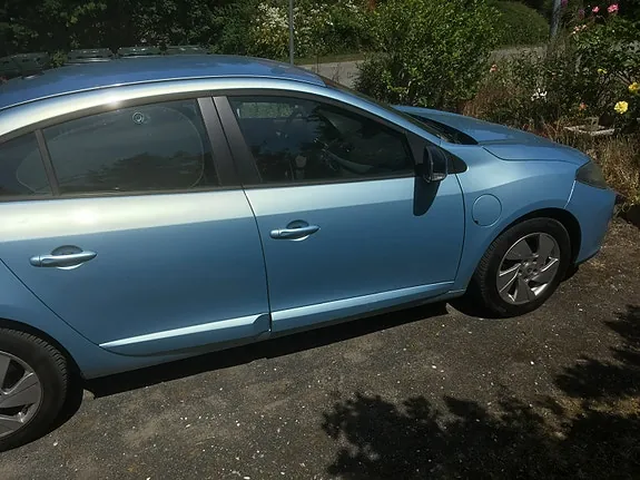 Renault Fluence 2012 photo 5