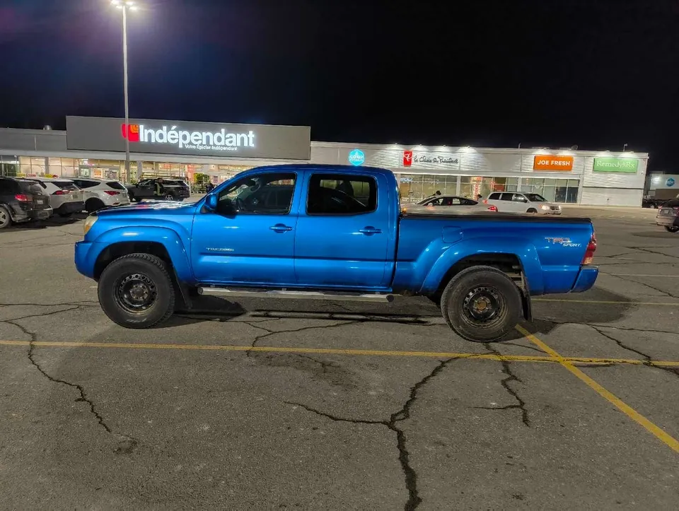 Toyota Tacoma