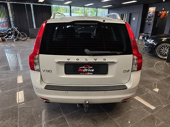 Volvo V50 2011 photo 5