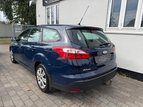 Ford Focus 2012 photo 5