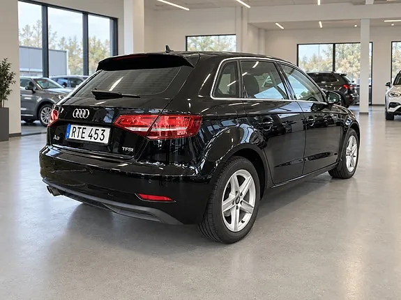 Audi A3 2018 photo 5