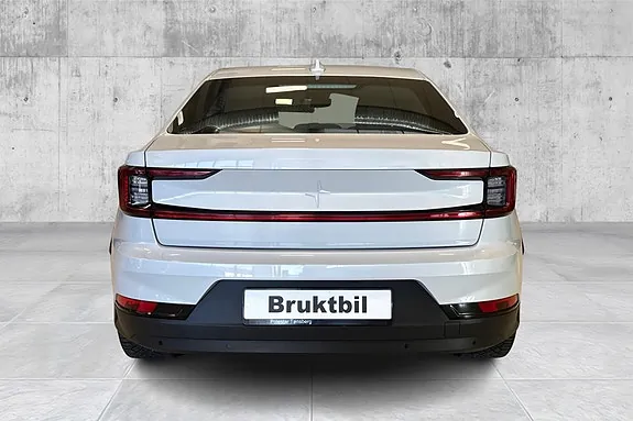 Polestar 2 2023 photo 4