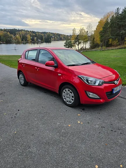 Hyundai I20 2013 photo 2