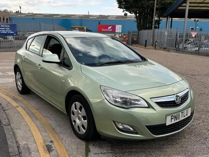 Vauxhall Astra