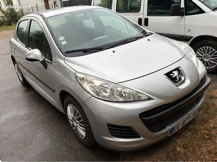 Peugeot 207