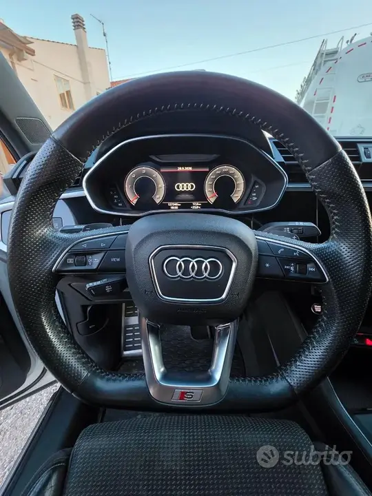 Audi Q3 2022 photo 4