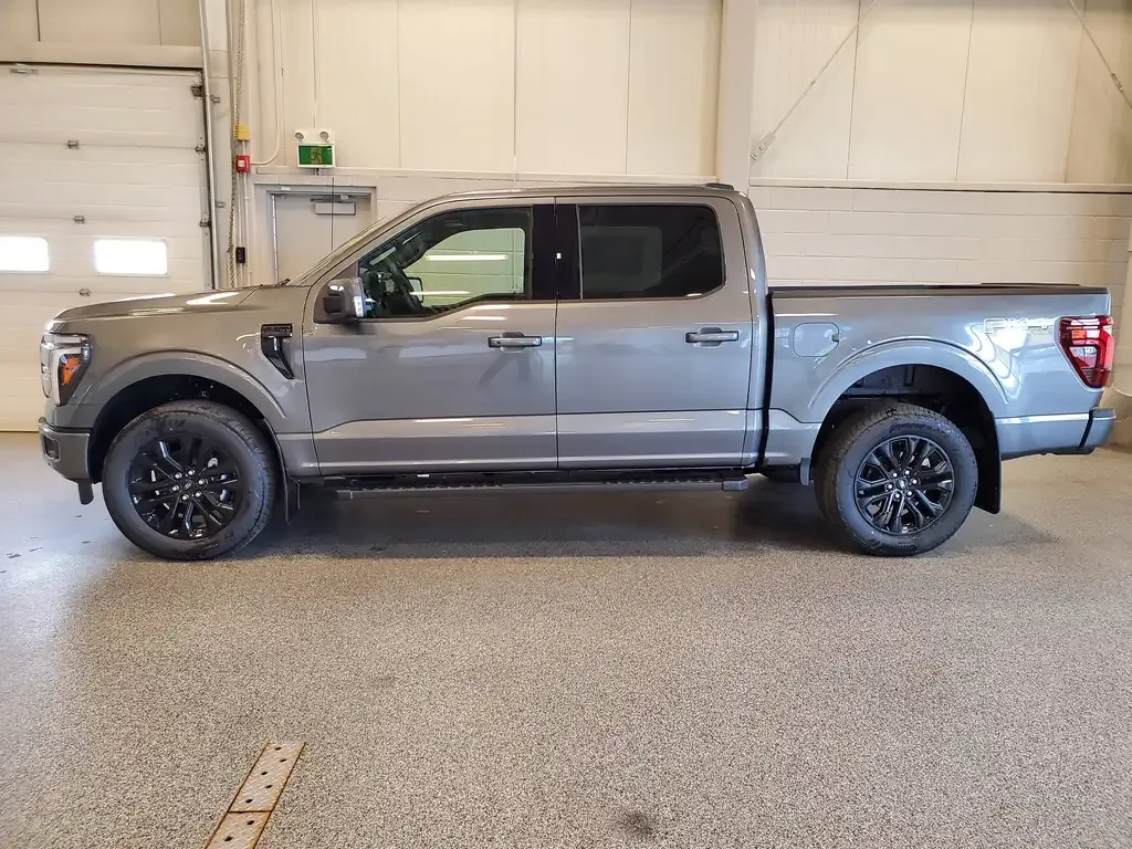 Ford F-150 2026 photo 2