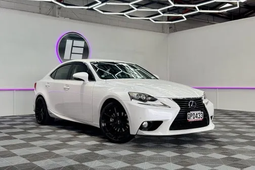 Lexus Is 300H