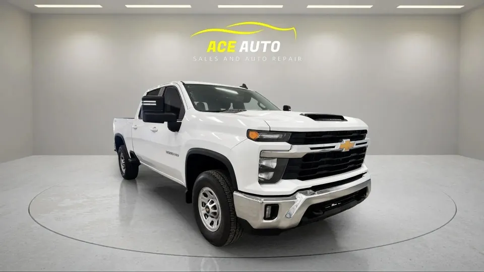Chevrolet Silverado 3500Hd 2024 photo 4