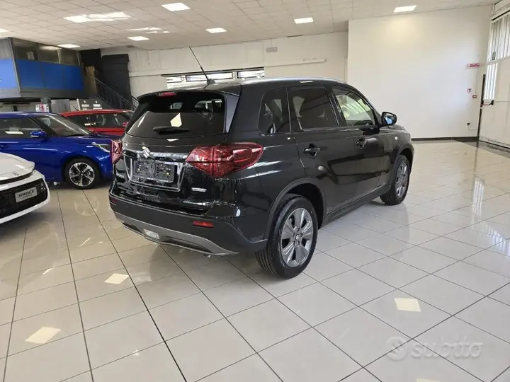 Suzuki Vitara photo 5