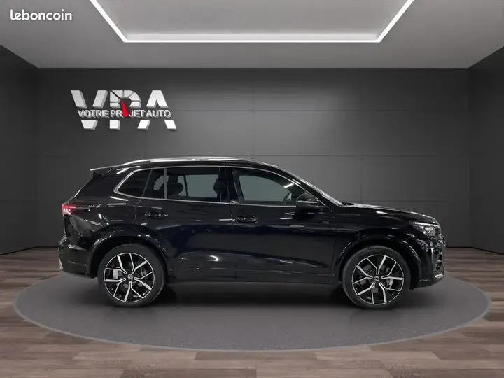 Volkswagen Tiguan 2024 photo 5