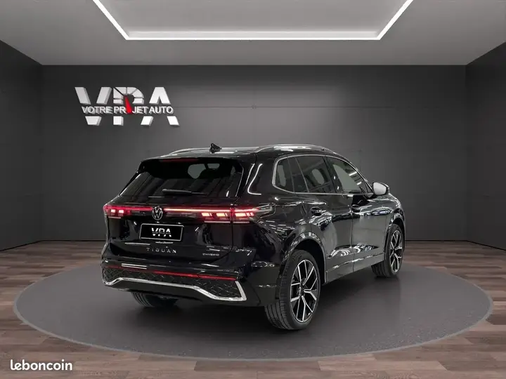 Volkswagen Tiguan 2024 photo 4