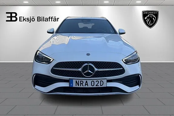 Mercedes-Benz C300 2023 photo 2