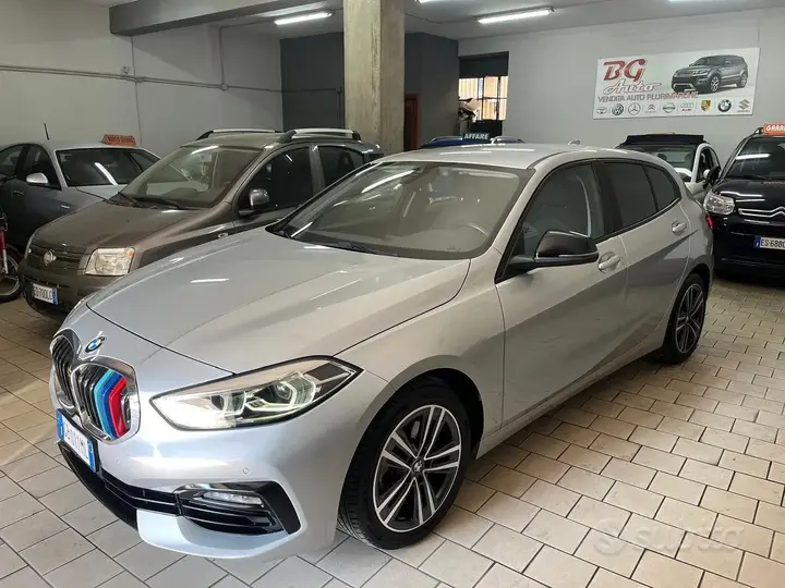 BMW 1 Series 2020 photo 2