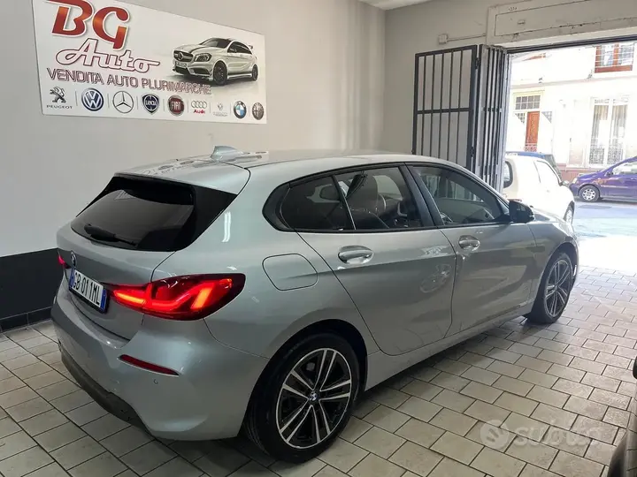 BMW 1 Series 2020 photo 5