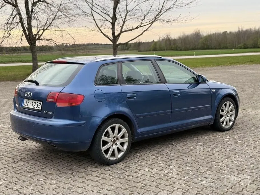 Audi A3 2004 photo 2