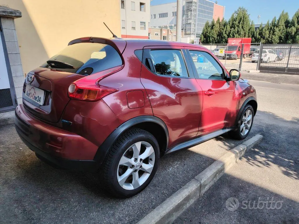 Nissan Juke 2011 photo 4