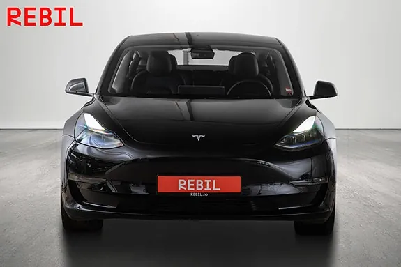 Tesla Model 3 2022 photo 3