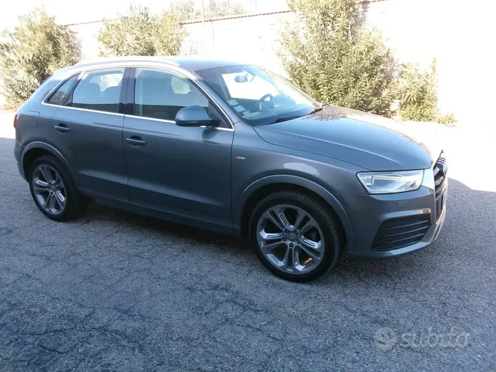 Audi Q3 2015 photo 4