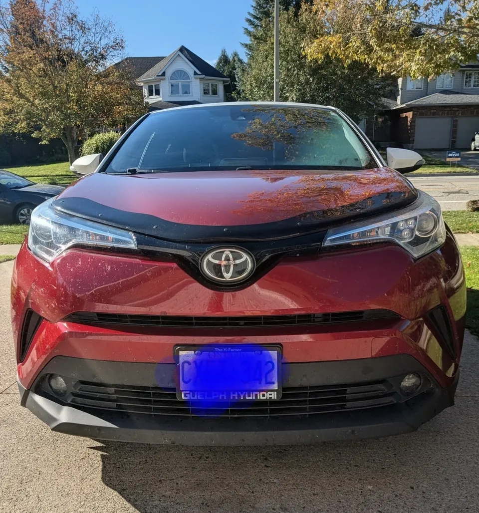 Toyota C-Hr 2019 photo 2