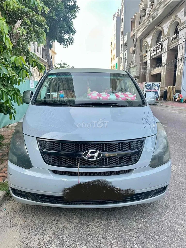Hyundai Starex 2007 photo 2