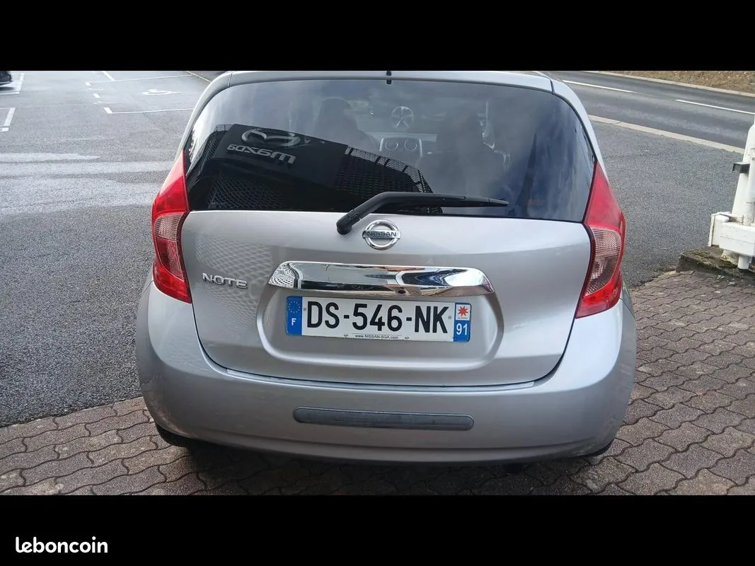 Nissan Note 2015 photo 5