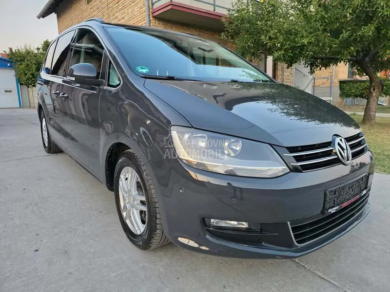 Volkswagen Sharan 2011 photo 2