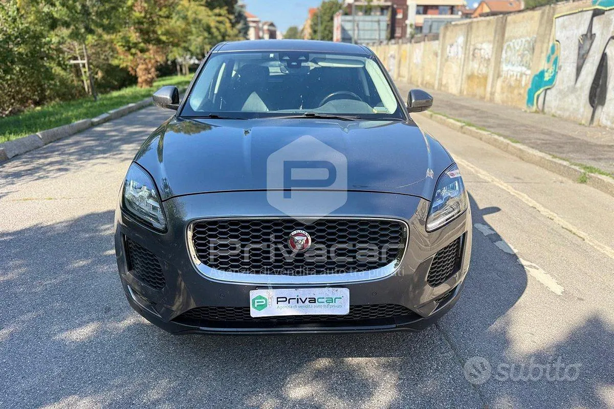 Jaguar E-Pace 2018 photo 2