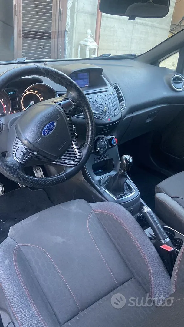 Ford Fiesta 2016 photo 5