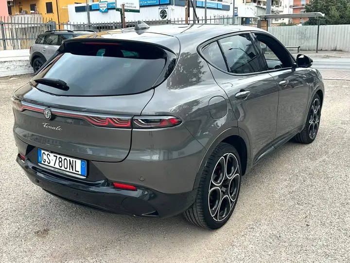 Alfa Romeo Tonale 2024 photo 3