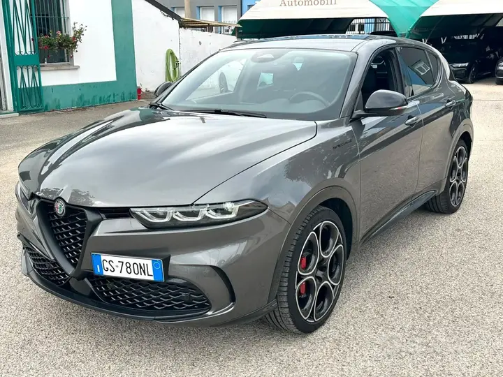 Alfa Romeo Tonale 2024 photo 2