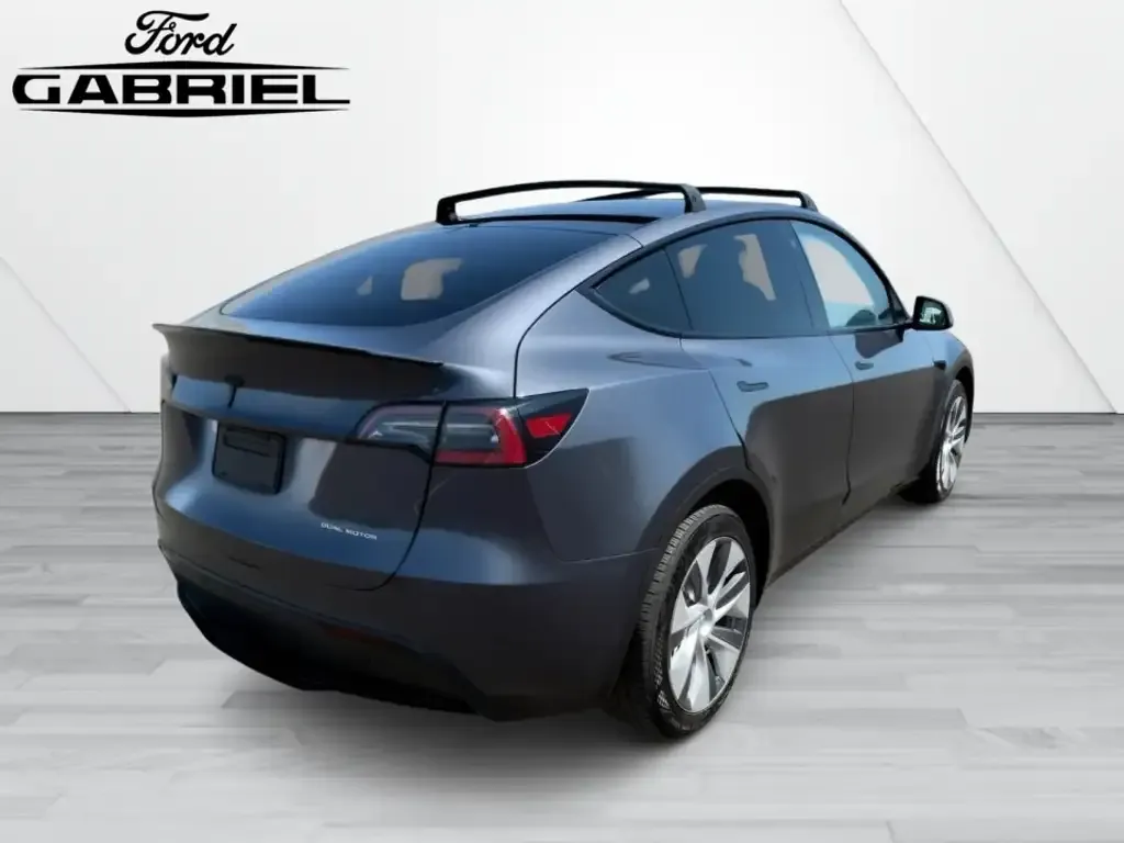 Tesla Model Y 2023 photo 5