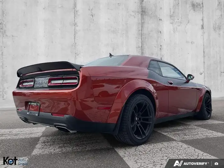Dodge Challenger 2022 photo 5