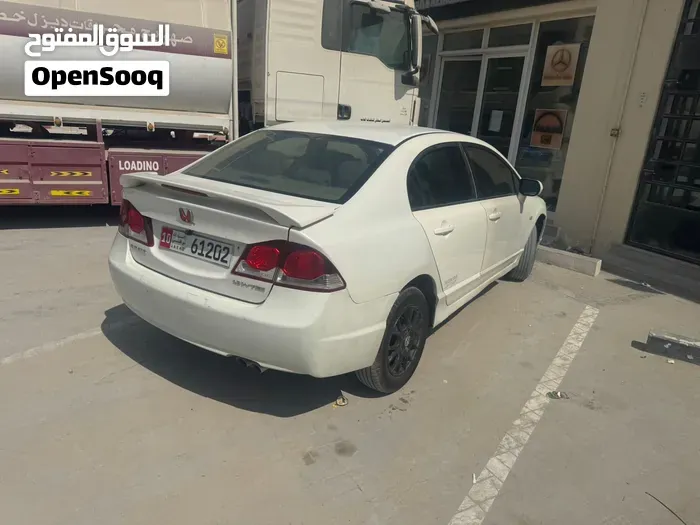 Honda Civic 2011 photo 3