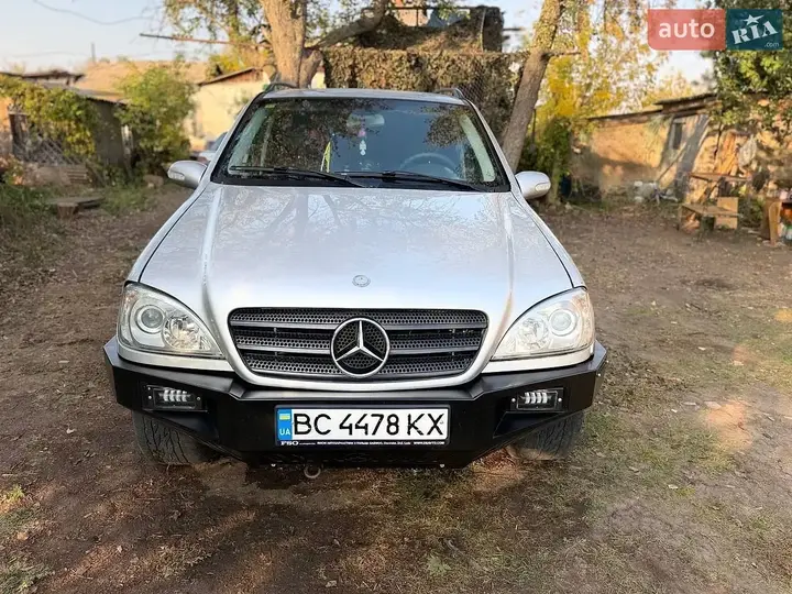 Mercedes-Benz M-Class