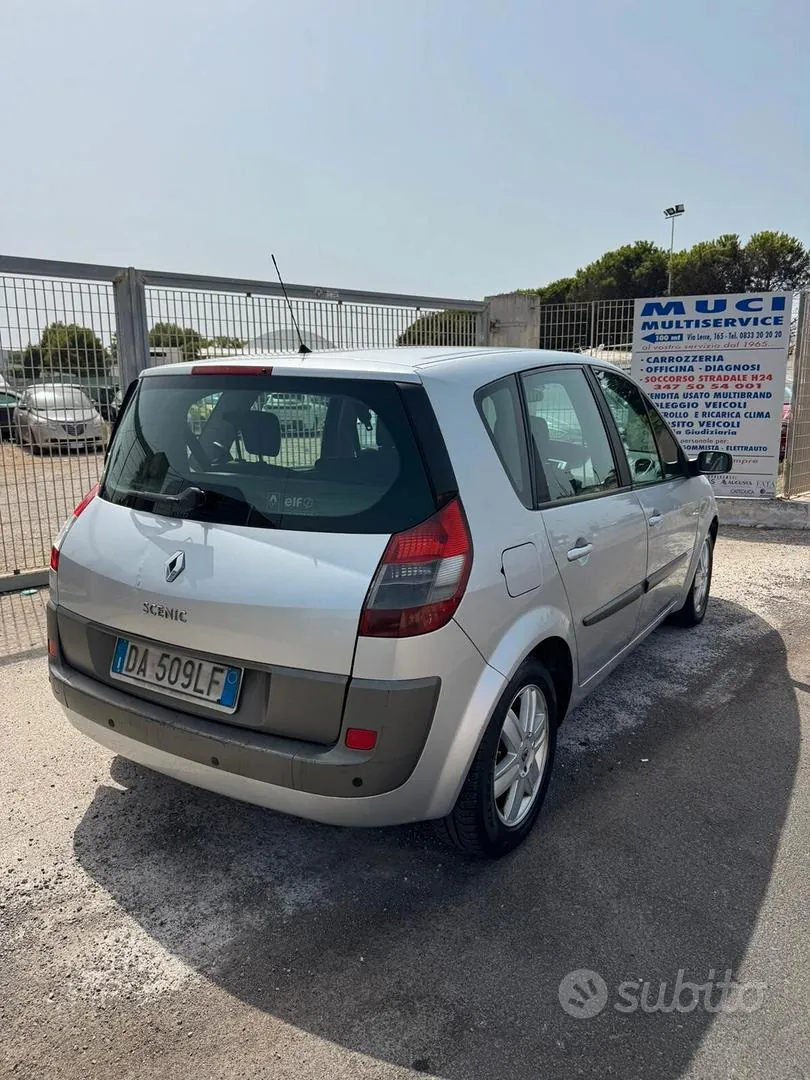 Renault Scenic 2006 photo 3