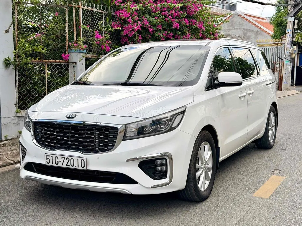 Kia Sedona 2018 photo 3