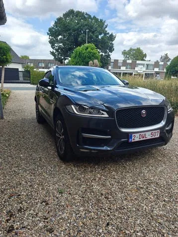 Jaguar F-Pace
