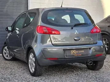 Mitsubishi Colt 2005 photo 3