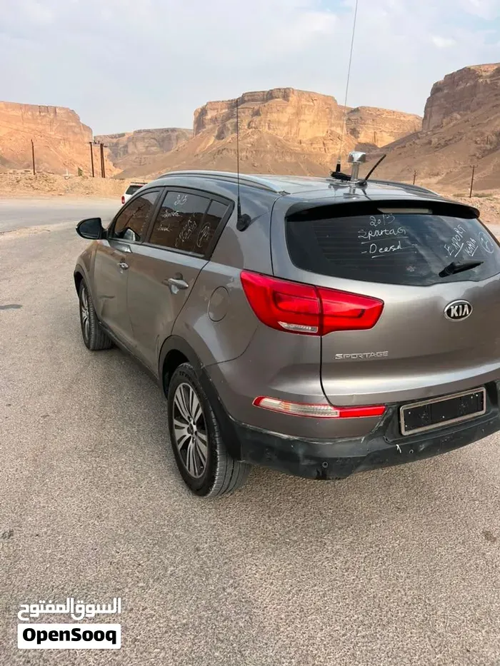 Kia Sportage 2013 photo 2