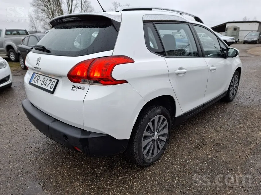 Peugeot 2008 2013 photo 4