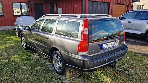 Volvo V70 2008 photo 4