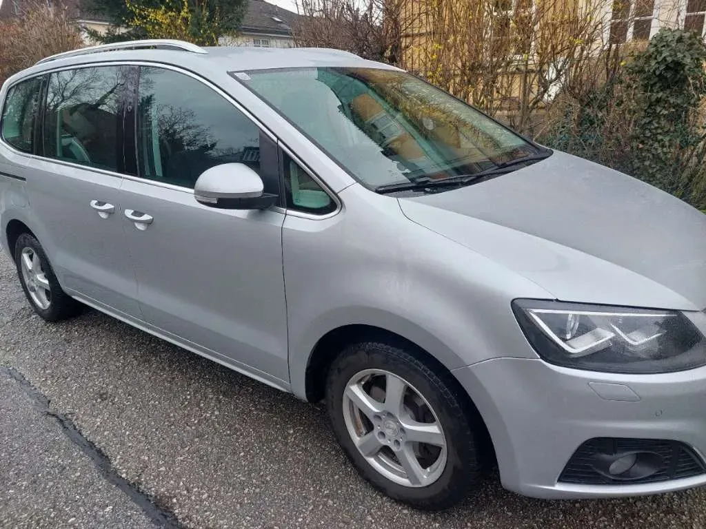 Seat Alhambra 2016 photo 2