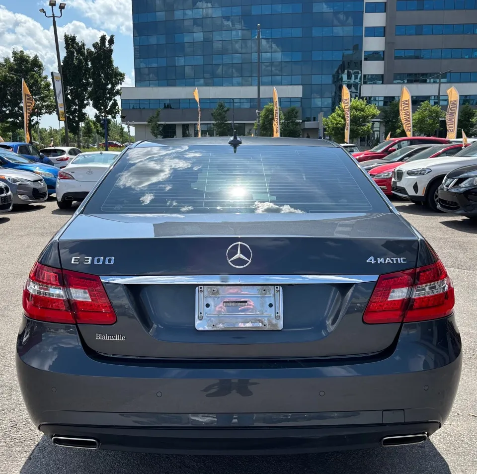 Mercedes-Benz E 300 2013 photo 5