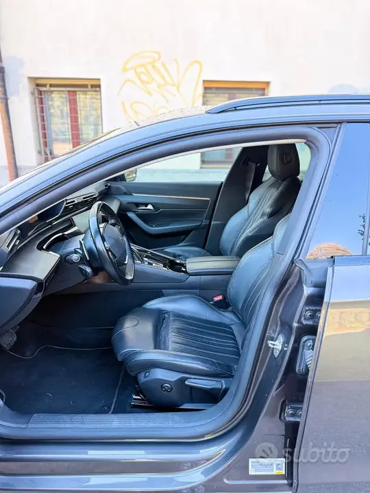 Peugeot 508 2022 photo 4