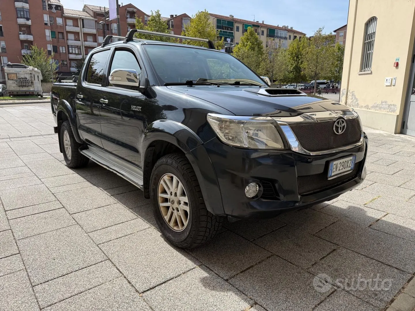 Toyota Hilux 2012 photo 2