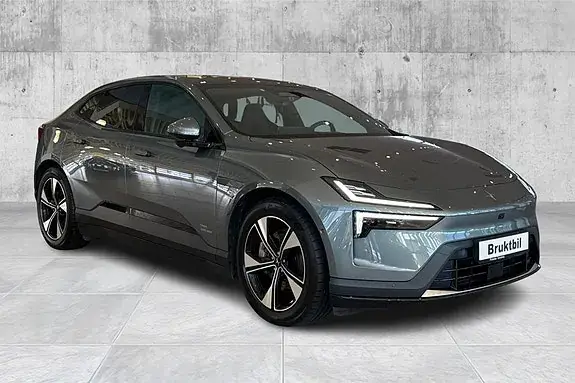 Polestar 4 2026 photo 2