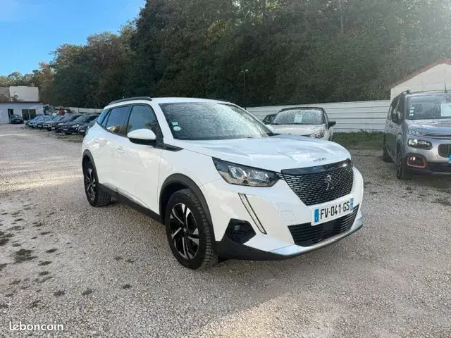 Peugeot 2008 2020 photo 2